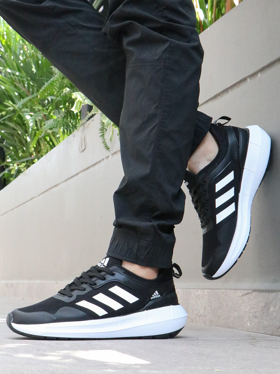 AN10 ADIDAS
